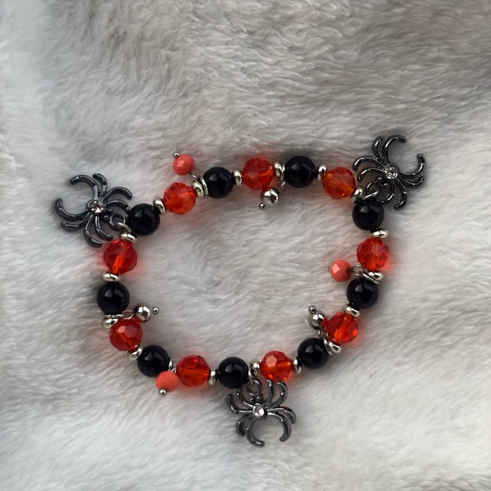 Toad&Co Black and Red Spider Charm Bracelet